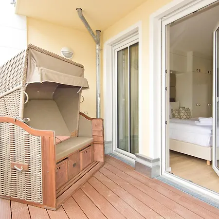 Duenenpalais, App 02 *