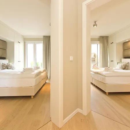 Apartment Duenenpalais, App 02 *